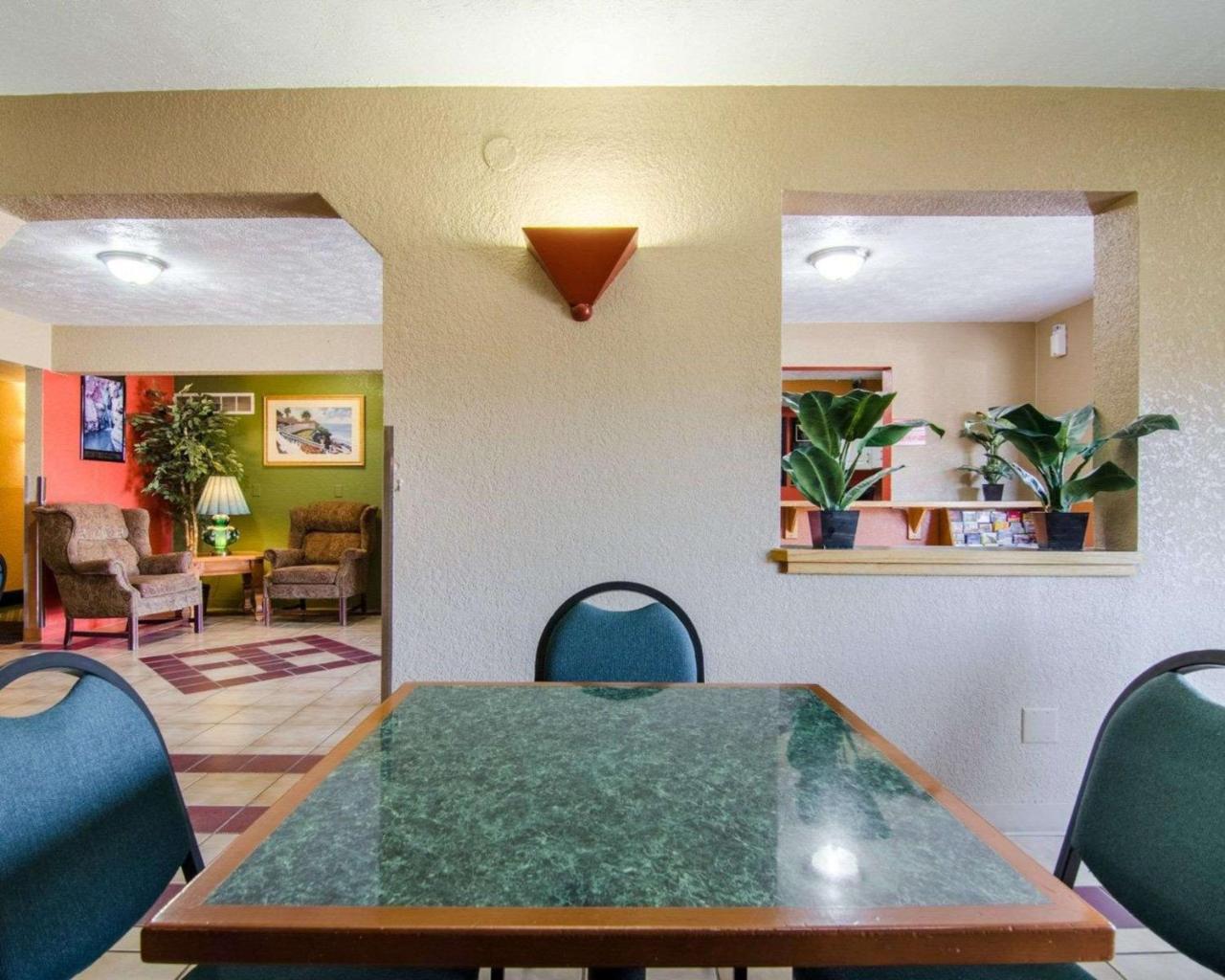 Econo Lodge Ottawa Ngoại thất bức ảnh